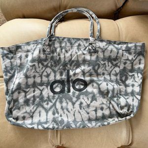 Alo Shopper Tote